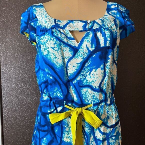Yoana baraschi blue white batik style splash silk dress with chartreuse belt - Picture 2 of 9